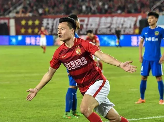 足球俱乐部标准_国家级足球俱乐部比赛规则_足球俱乐部比赛有哪些